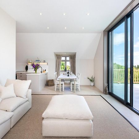 Pheasants Nest Villa Broadway  Bagian luar foto